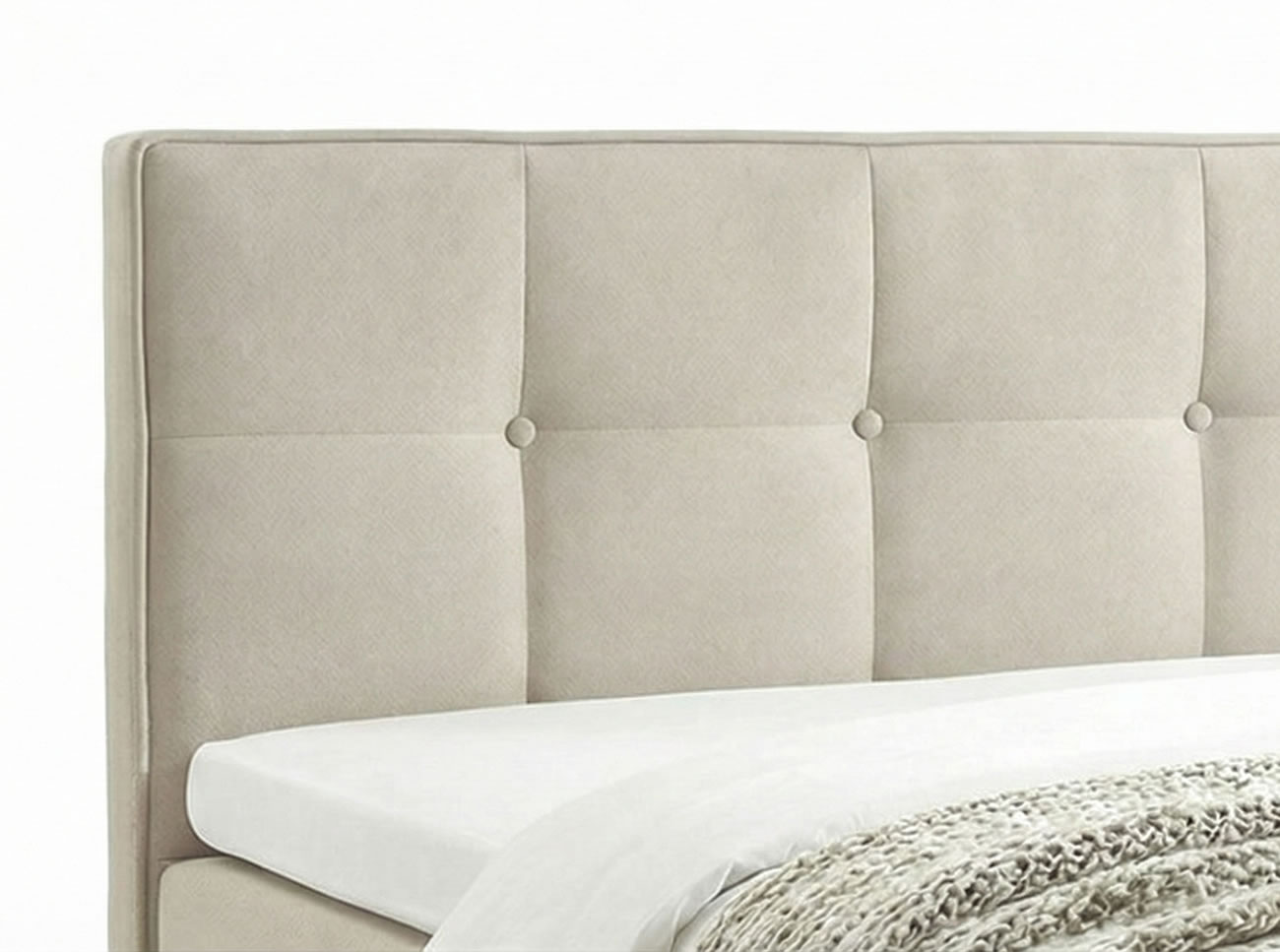 Detail prešívaného čela postele Crissy