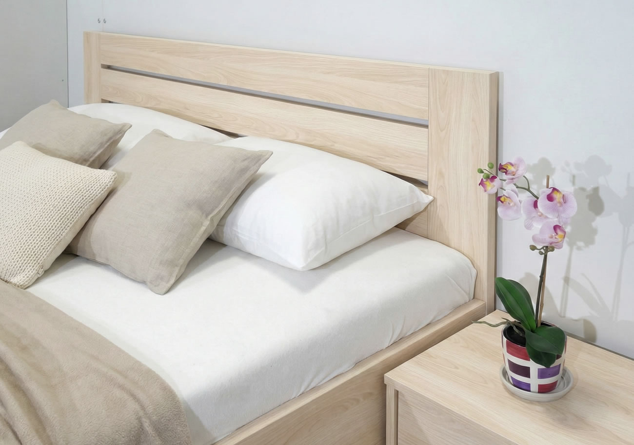 Balenie a montáž postele Canaria