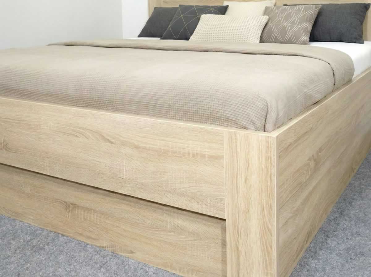 Detail boku postele s úložným priestorom Pegas