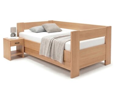 Zvýšená buková posteľ s roštom MIVA s čelami, 90x200 Zvýšená buková posteľ s roštom MIVA s čelami, 90x200