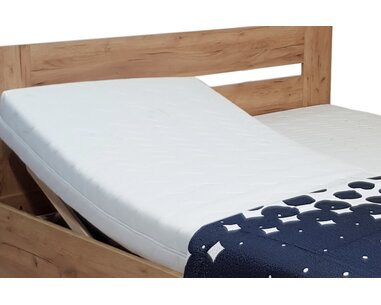 Vyvýšená posteľ s roštom a matracom Sandra