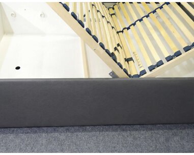 Vyvýšená čalúnená posteľ s úložným priestorom Ryana, 140x200cm