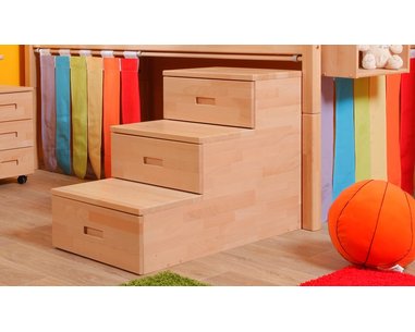 Schody k zvýšenej jednolôžkovej posteli D104, masív smrek Schody k zvýšenej jednolôžkovej posteli D104, masív smrek