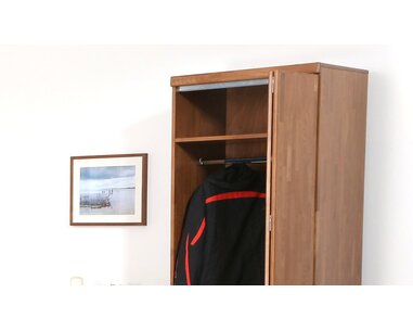 Šatníková skříňa - celošatníková F153, masiv buk