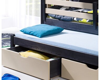 Poschodová posteľ s prístelkou a úložným priestorom pre 3 deti Hanka, masív borovica