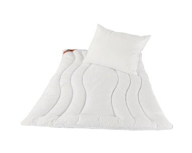 Celoročný posteľný set ALOE VERA - vankúš 70x90 cm a paplón 135x200 cm Celoročný posteľný set ALOE VERA - vankúš 70x90 cm a paplón 135x200 cm