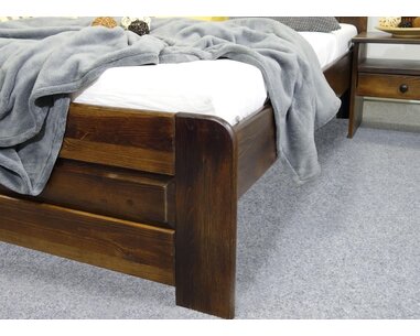 Drevená posteľ dvojlôžko LADA, masív borovica,  morený orech