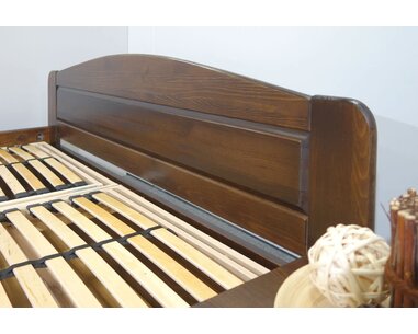 Drevená posteľ dvojlôžko LADA, masív borovica,  morený orech