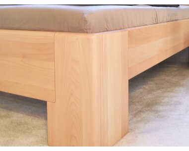 Manželská posteľ dvojlôžko z masívu MANHATTAN 3, masív buk