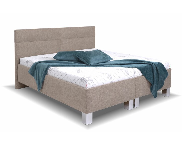 calounena-postel-favia-03.jpg calounena-postel-favia-03.jpg