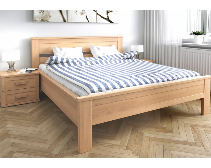 Posteľ z masívu Laura