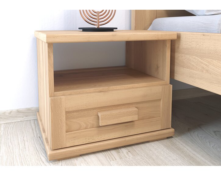 Nočný stolík jednozásuvkový Laura Nočný stolík jednozásuvkový Laura