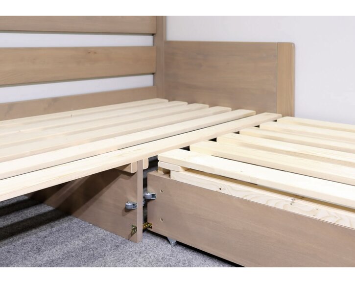 Rozkladacia posteľ Fuego s čelami