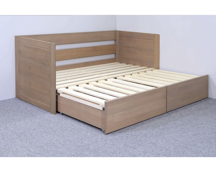 Rozkladacia posteľ Sára s vysokými čelami