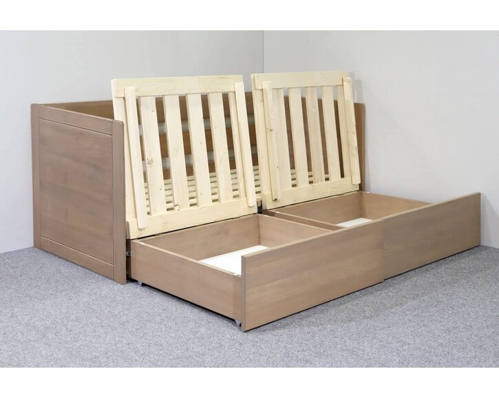 Rozkladacia posteľ Sára s vysokými čelami