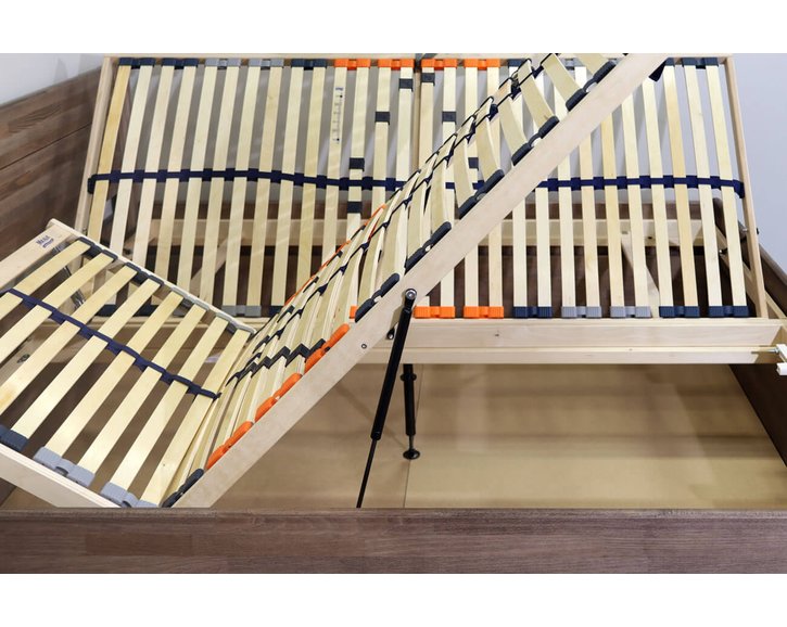 Drevená posteľ dvojlôžko s úložným priestorom ARION 2, masív buk