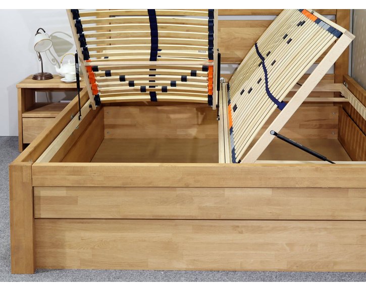 Vyvýšená posteľ s úložným priestorom Klementin, masív buk