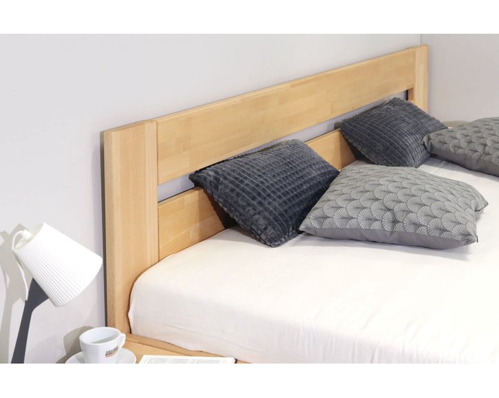 Posteľ z masívu Trinity, masív buk