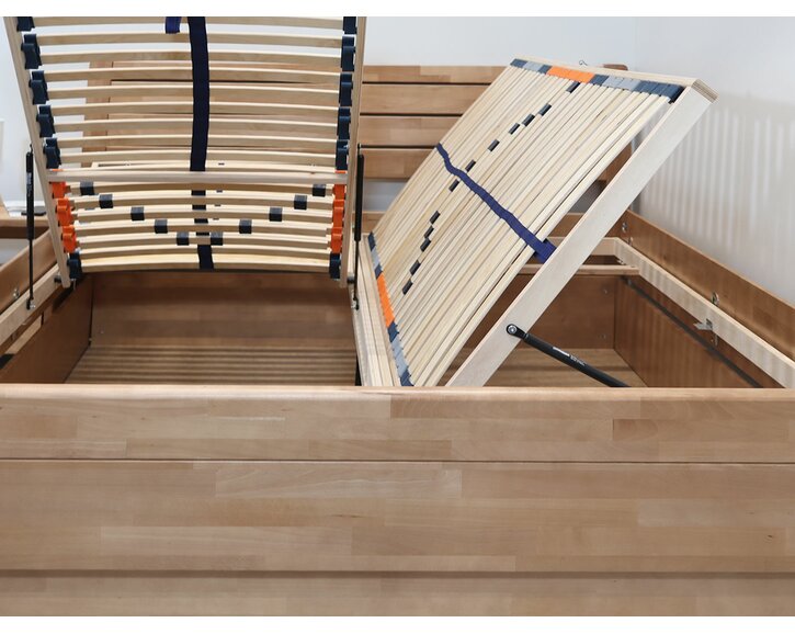 Detail čela - posteľ s dlhým čelom Concepta Detail čela - posteľ s dlhým čelom Concepta