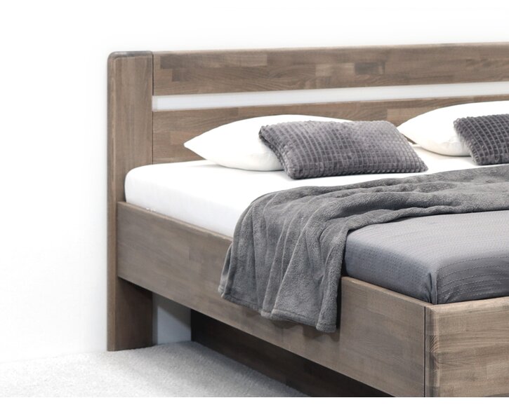 Čelo – posteľ President