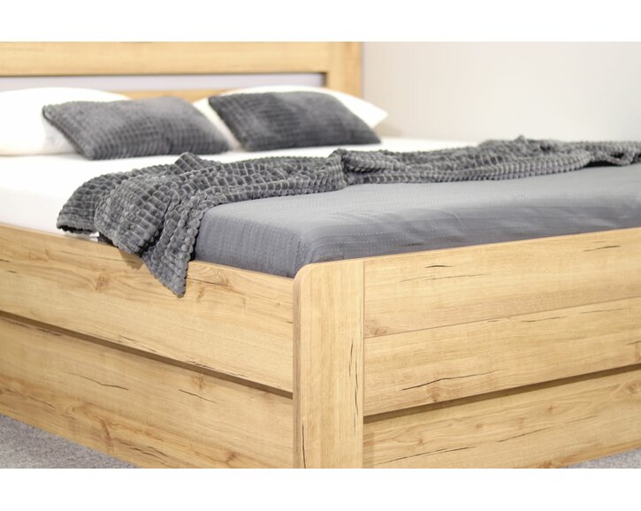 postel Valkýra - detail