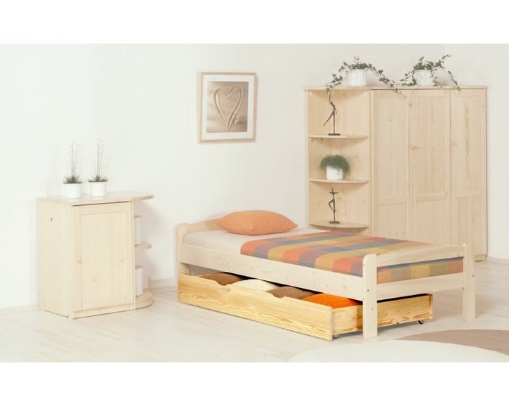 Úložný priestor z masívu 3/4 č.226, masív smrek Úložný priestor z masívu 3/4 č.226, masív smrek