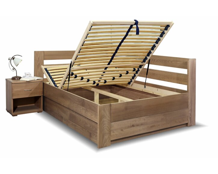 Čelný výklopný rošt - úložný priestor