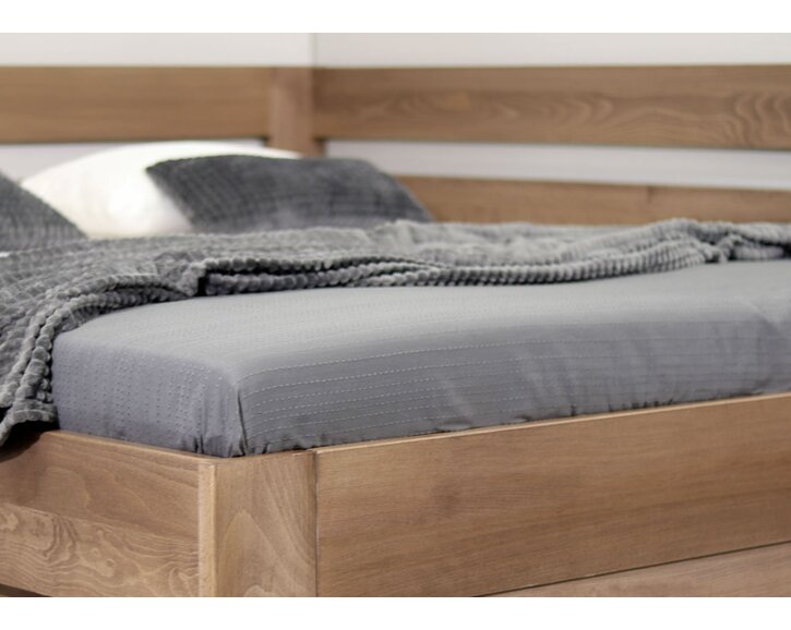 Detail - postele Valentin