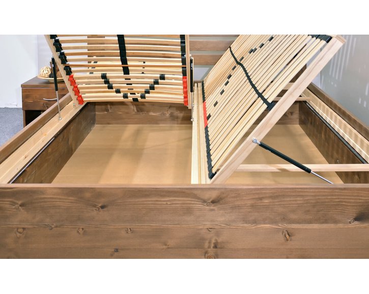 Zvýšená posteľ dvojlôžko s úložným priestorom RITA, masív smrek
