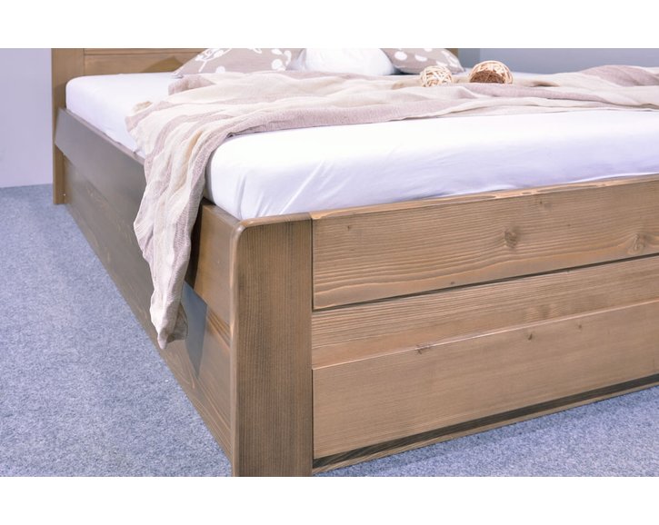 Posteľ dvojlôžko s úložným priestorom MARK, masív smrek
