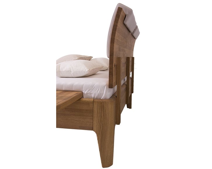 Zvýšená posteľ z masívu Fantazie F302, masív buk