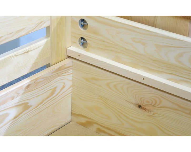 Drevená posteľ Hanka, s úložným priestorom, masív borovica