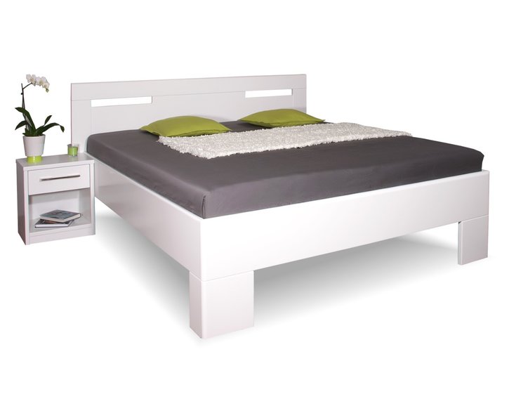 Drevená manželská posteľ VAREZZA 5, masív buk - lak biela