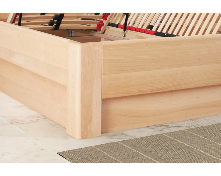 Detail nohy - posteľ z masívu Matrix