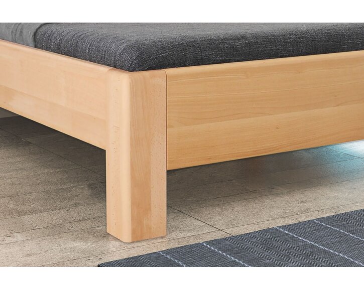 Detail nohy - posteľ z masívu Matrix Detail nohy - posteľ z masívu Matrix